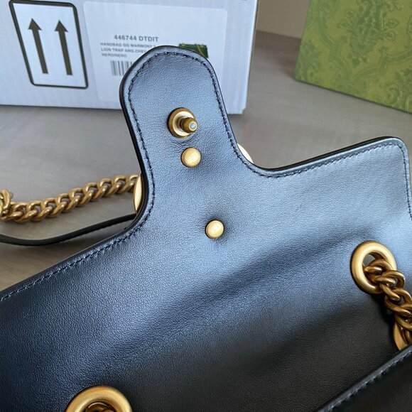 GUCCI GG Marmont Matelassé Mini Bag - Picture 6 of 9